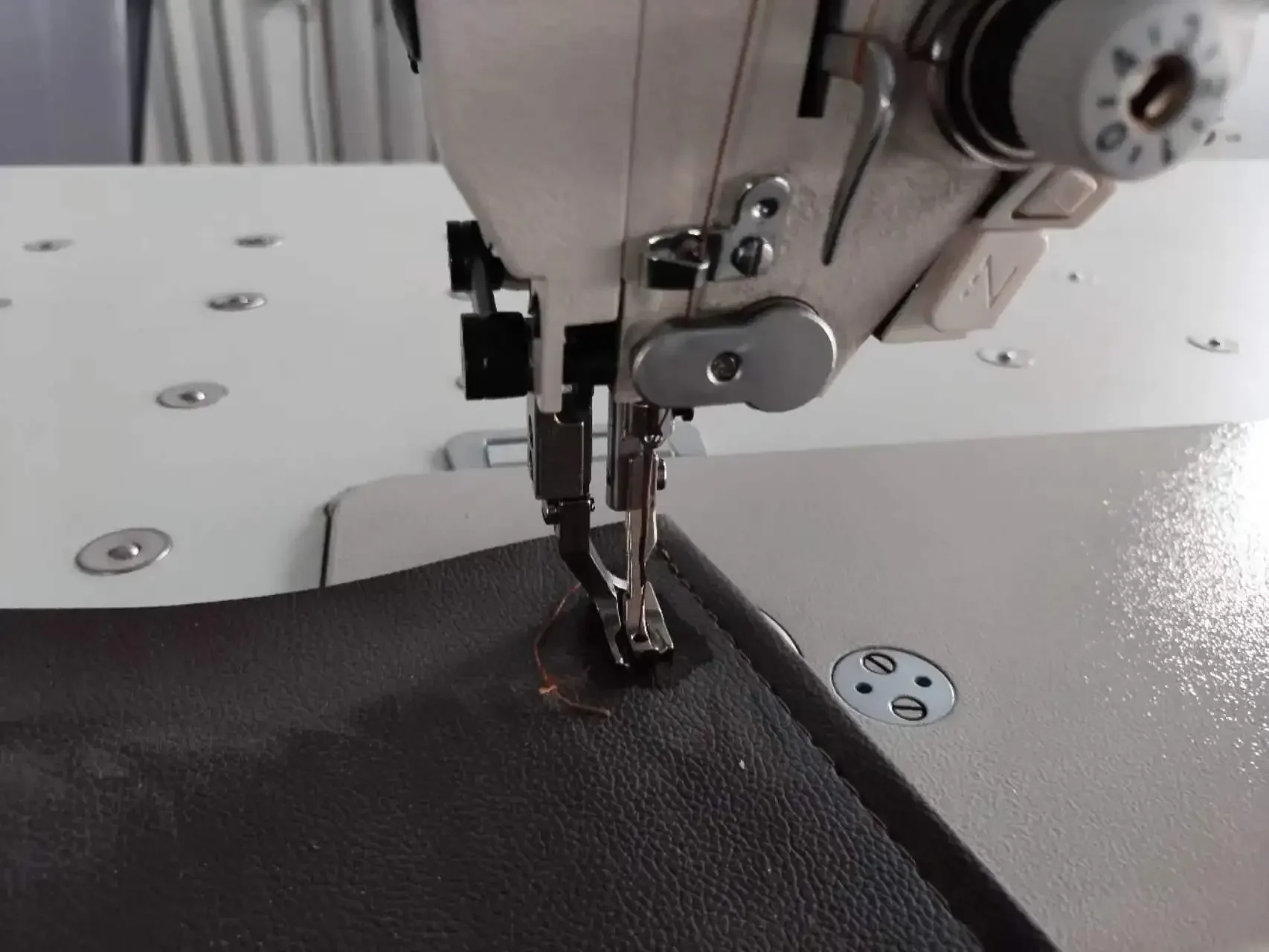 Горячая Распродажа модель стандартная Автоматическая Промышленная швейная