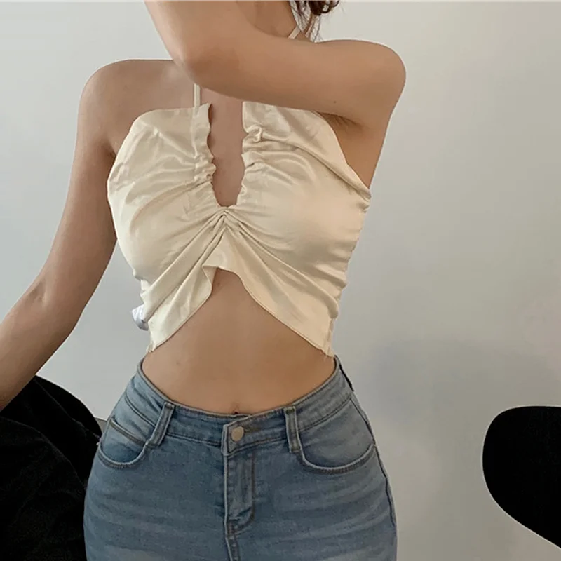 

Korean Camis Women Camisole Slim Body Sexy V-neck White Top Short Wrapped Bottoming Shirt Summer 2021 Y2k Female Solid Tshirt