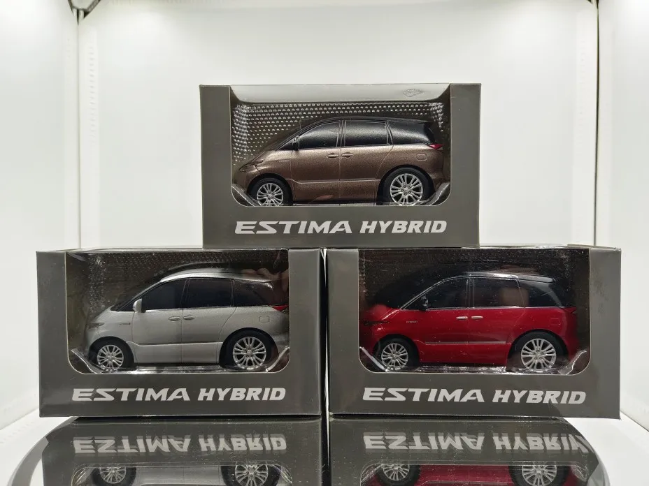 

Original Factory 1:30 For Toyota ESTIMA HYBRID MPV Egg Cart JDM Simulation Alloy Plastic Trolley Model Ornament Toy Gift