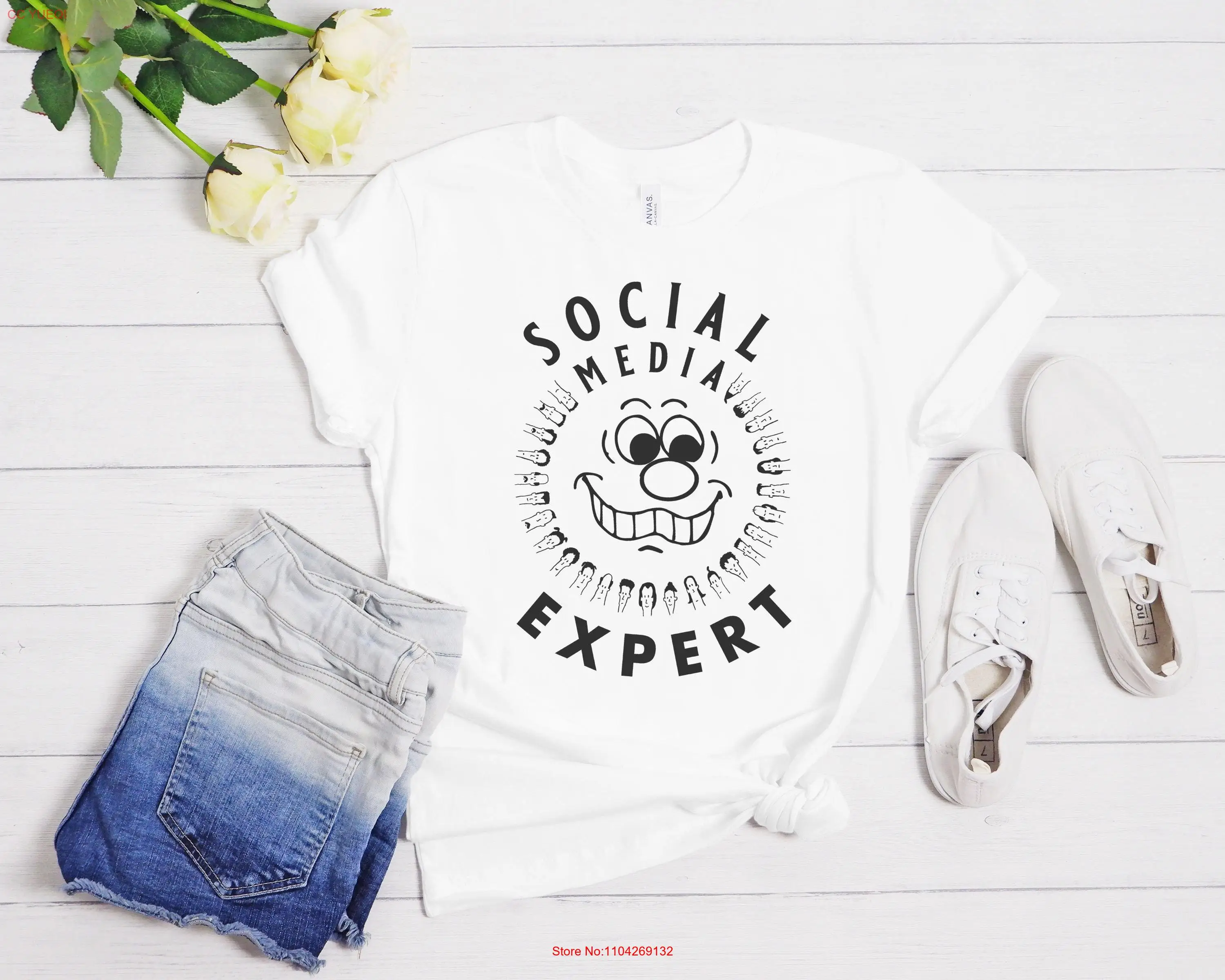 Футболка Social Media Expert с дистанциями для мамы забавная работа от дома трекер