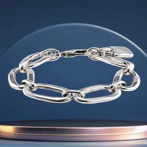 Серебряный геометрический браслет