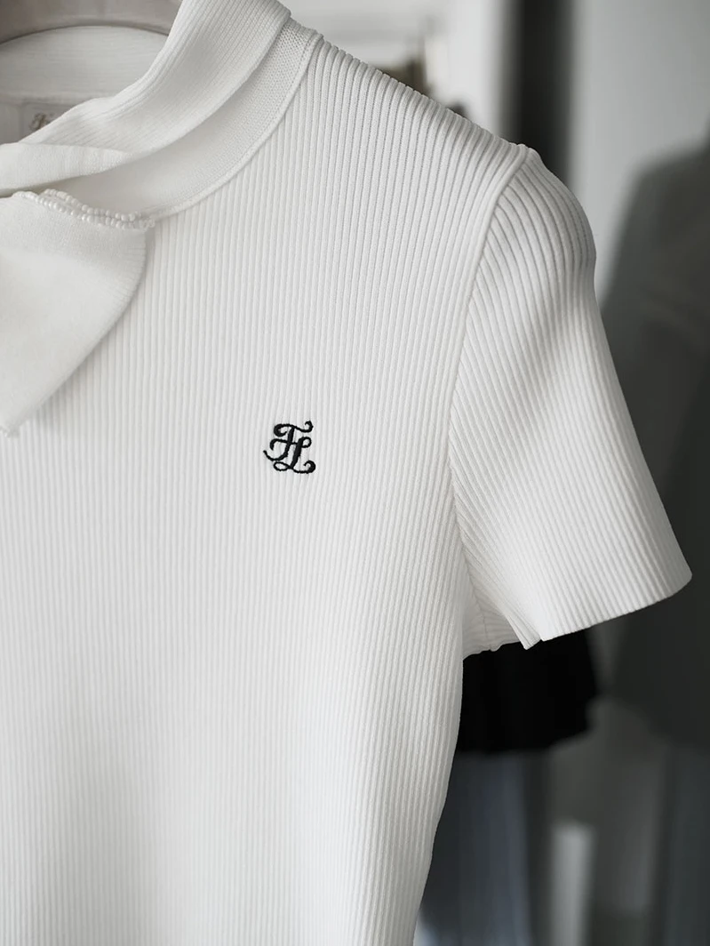 

Retro Hepburn Golf Clothing Women's Western-style Bow Knot Slim Fit and Thin Temperament Knitted Top Short Sleeves