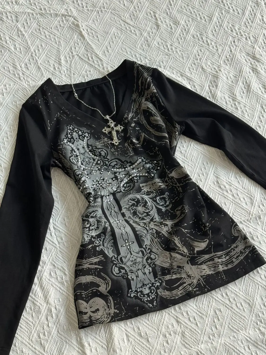 Американский ретро-дизайн черная футболка с принтом тай-дай для женщин осень