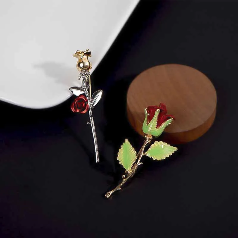 

The Little Prince's Rose Pin Sweater Metal Brooch Collar Pin Suit Corsage Accessories Gift Enamel Pin Selena Quintanilla Movie