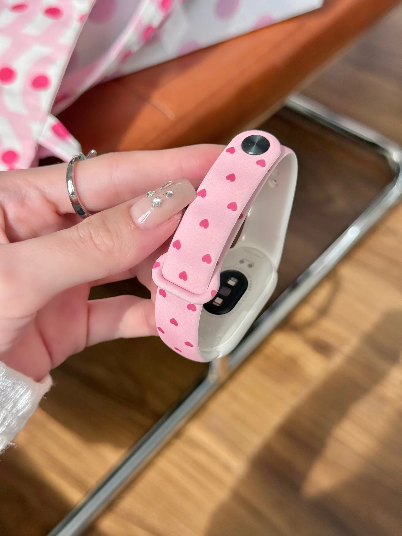 Фото Силиконовый ремешок Pastel Mini Heart для Xiaomi Band 8, 9, 10, Macaron Tiny Heart, приятный для кожи спортивный аксессуар для девочек-подростков №3
