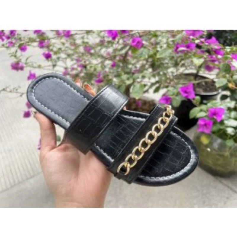 

Fashion Chain Slippers Women Wear Flat Sandals In Summer 2022 New Holiday Beach Slides Trend Home Flip Flops Designer Shoes