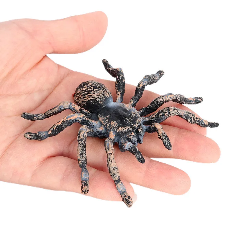 

2Pcs Simulation Spider Insect Model Toys Action Figures Halloween Joke Scary Prank Party Prop Decorations Kids Educational Toys