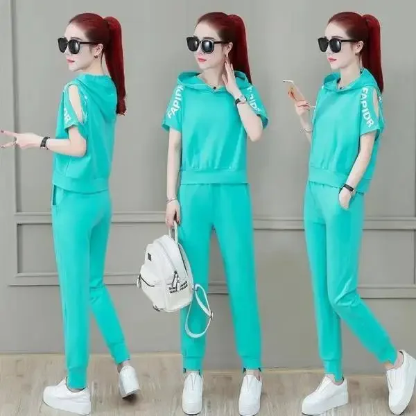 Женский спортивный костюм в европейском стиле с коротким рукавом свободного