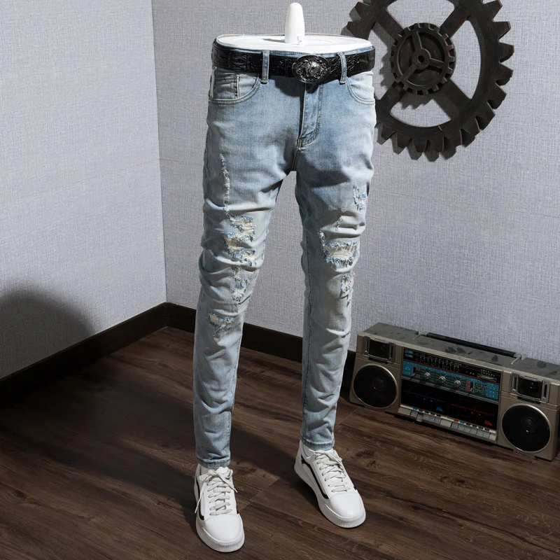 Men's Jeans Fashion Ripped Denim Trousers High-quality Men's Straight Casual Four Seasons Ripped Small Feet Nine-point Pants Men