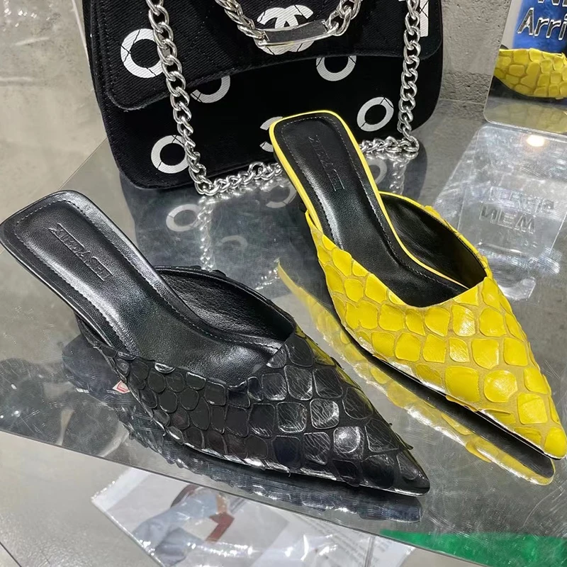 

New Summer Sexy Slippers Sandals for 2022 Shoes for Women Rivet Sandals Fashion Shoes Slippers Women Flat Slippers for Women