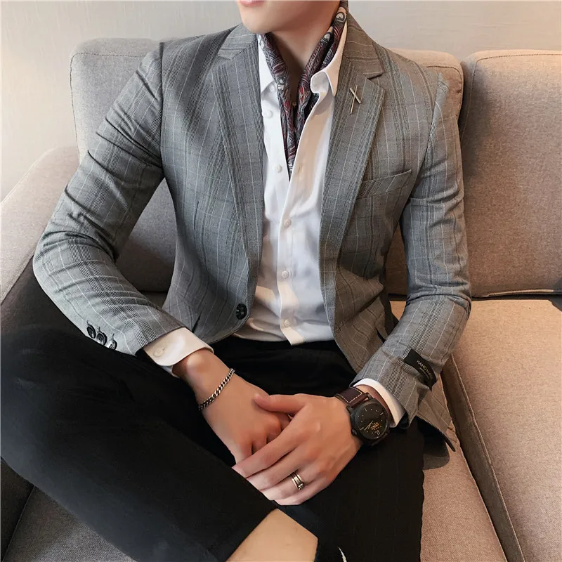 

Men suit jacket Korean version of the casual single suit jacket Slim net red plaid suit jacket men men black adjustable jacket