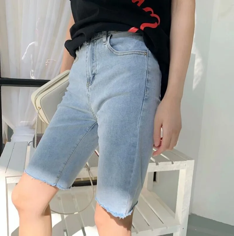 

2021 Women High Street Straight Denim Shorts Sexy Vintage Short Pants Summer High Waist Shorts Hurr Hem Knee Length Jeans