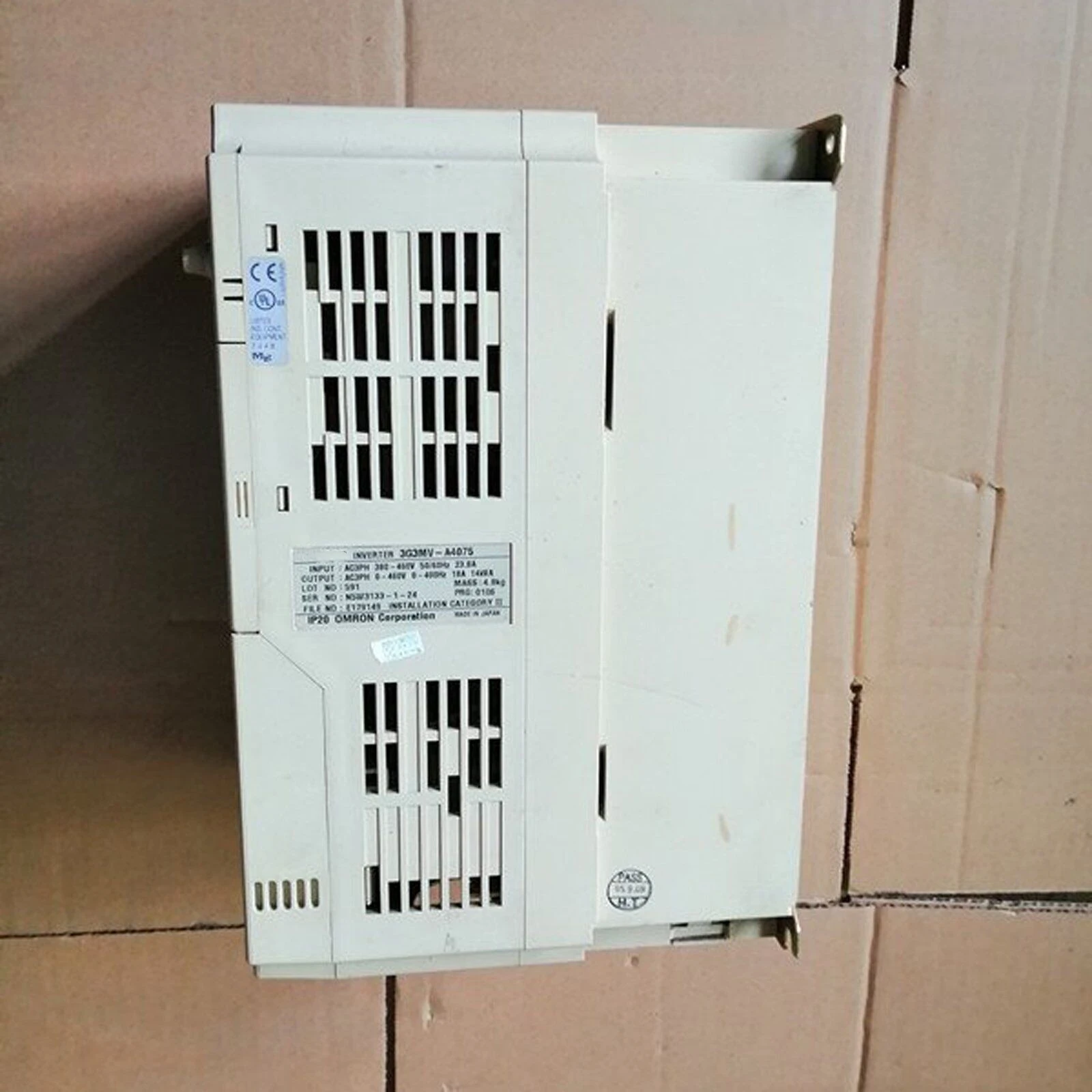 Б/у 3G3MV-A4075 на складе готов к отправке один pscchen