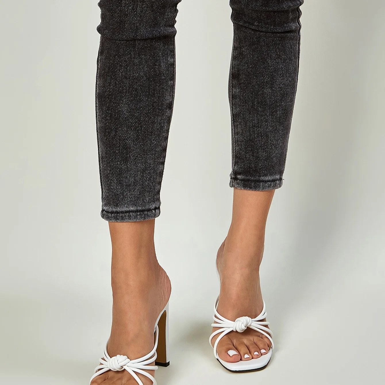 Fashion PU Square Toe Sexy Stiletto Heel Slippers Butterfly-Knot Decoration Summer Sandals Concise Mule Zapatos De Mujer