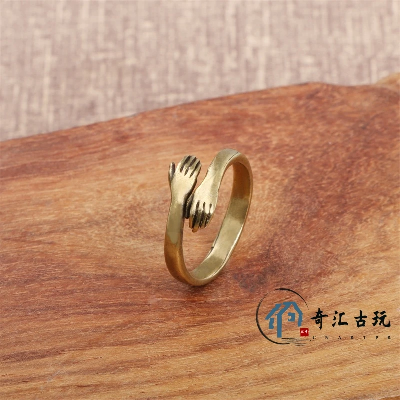 

Креативное кольцо для обнимания в стиле ретро, кольцо для пальца, нишевой дизайн, супер милое кольцо