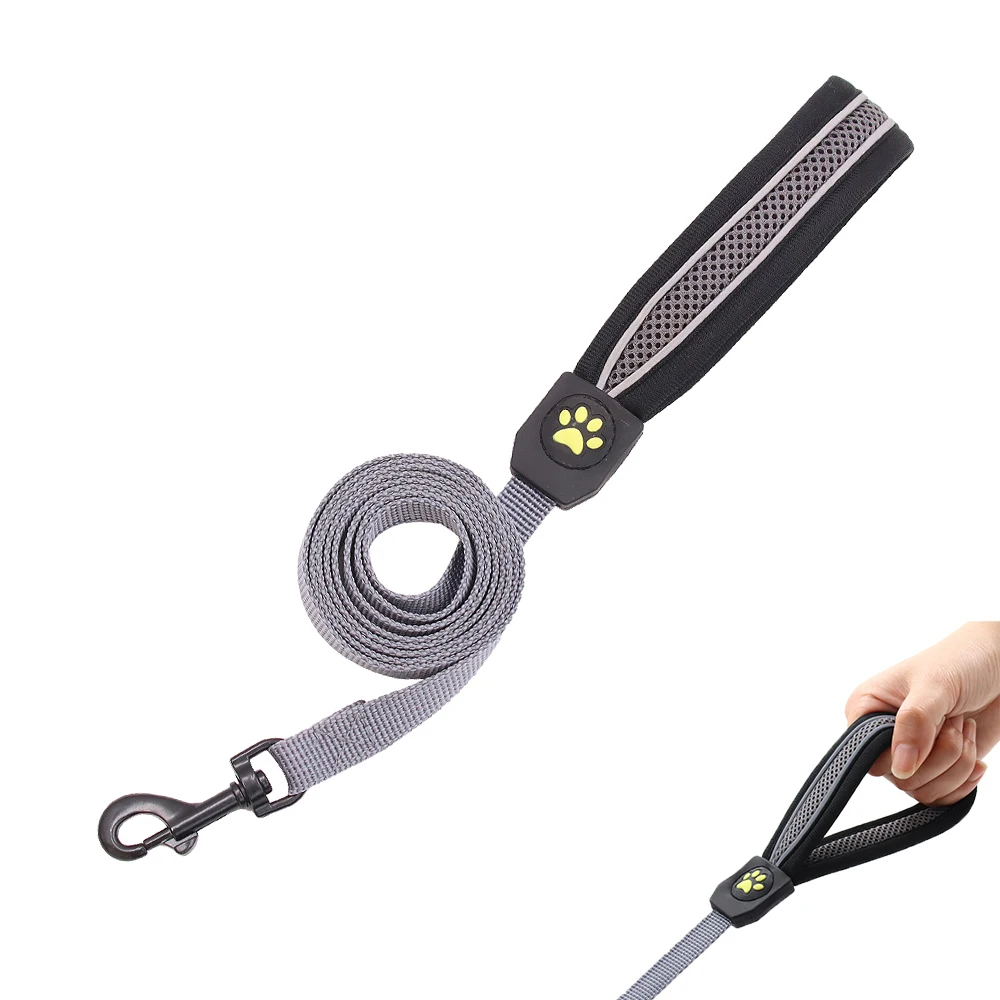 

Dog Leash Reflective Nylon Running Pet Leash For Small And Large Pet Dogs 4.9 Ft Comfortable grip Length Rope