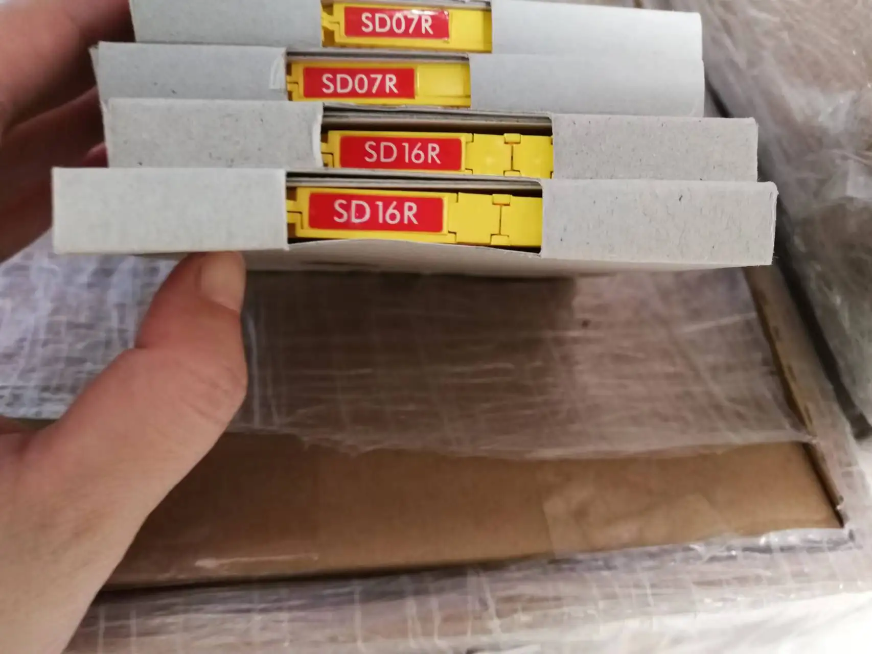 

1 шт. Новый MTL SD16R MTL защитный барьер