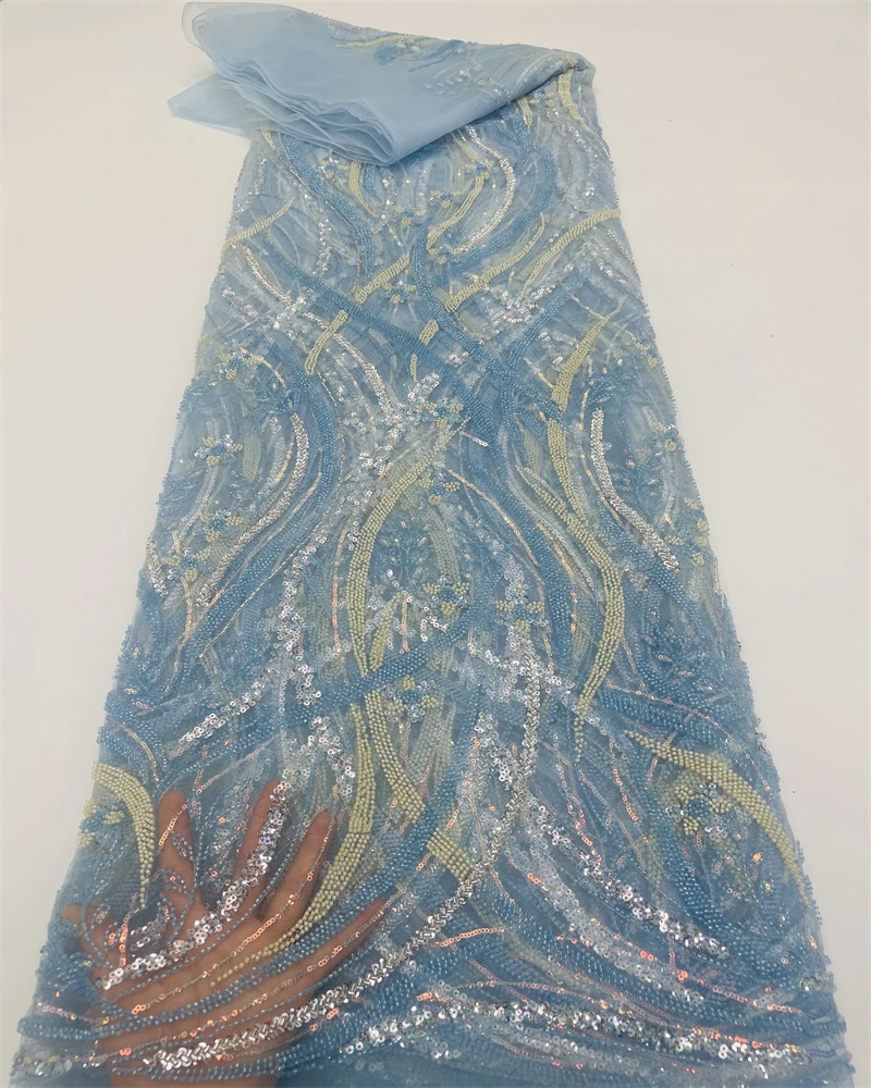 Рисунок 4 - Нигерийская французская кружевная ткань с блестками