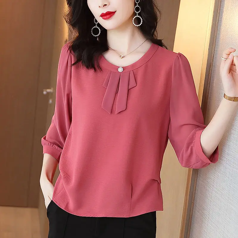 

Mother chiffon shirt T-shirt 2022 new autumn seven-point sleeve foreign gas loose blouse middle-aged ladies set t shirt clothing