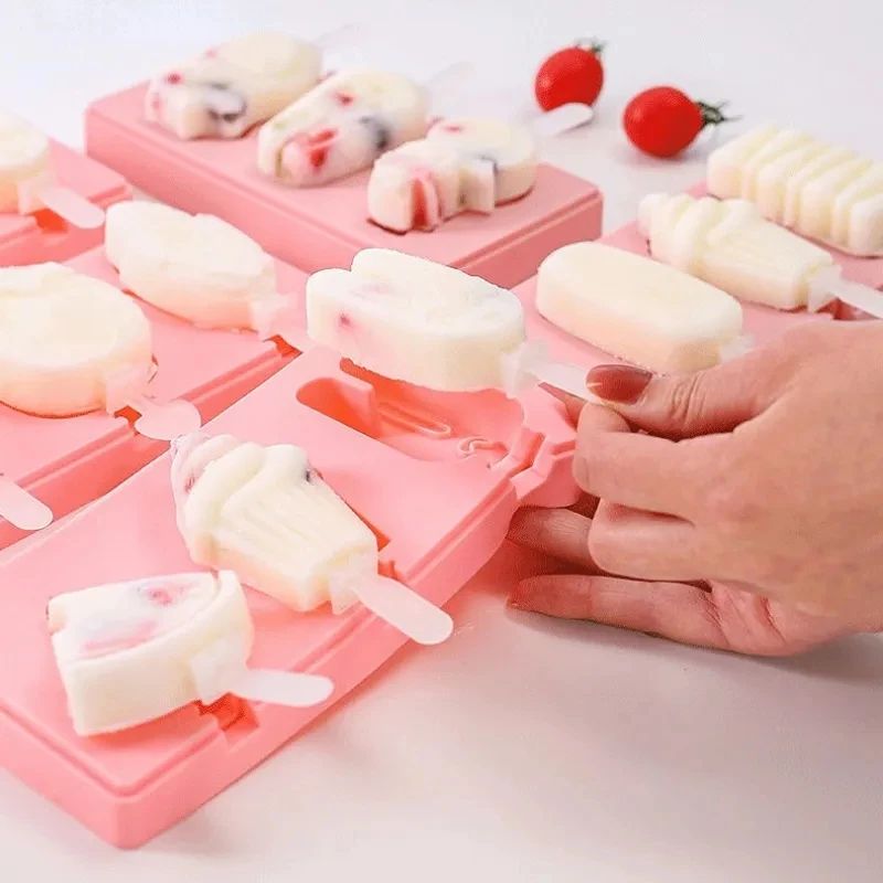 

Silicone Ice Cube Tray Cream Mold With Lid DIY Popsicle Moulds Artifact Fruit Animal Shape For High Huality Pastry Kitchen Tools