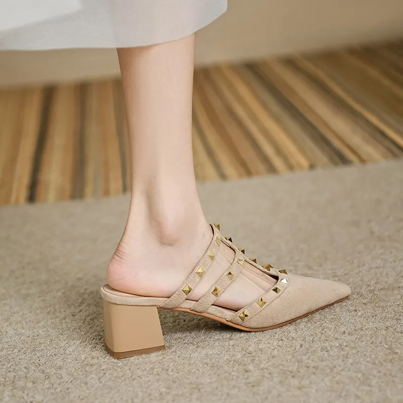 

Туфли-лодочки женские на высоком каблуке, заостренный носок, повседневная обувь с заклепками, размеры 32, 33