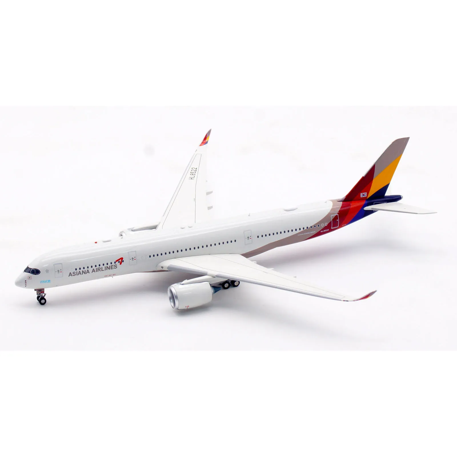 AV4268 Коллекционный самолет из сплава подарок авиация 1:400 Asiana Airlines StarAlliance Airbus A350-900