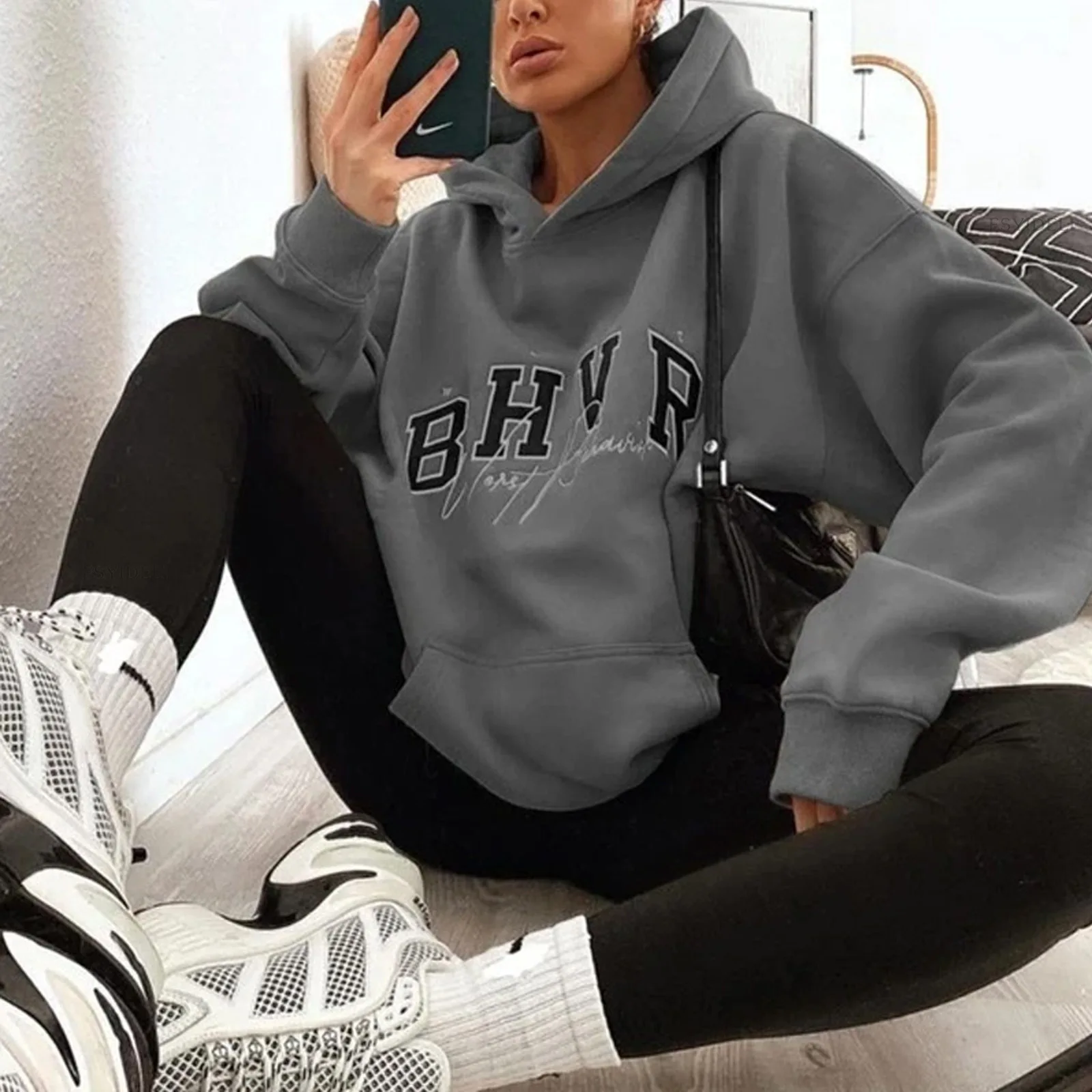 

Women sweater letter print plus fleece warm long sleeved sweater autumn and winter clothes women y2k clothes oversized hoodie