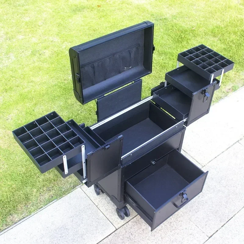 Большая вместимость из сплава