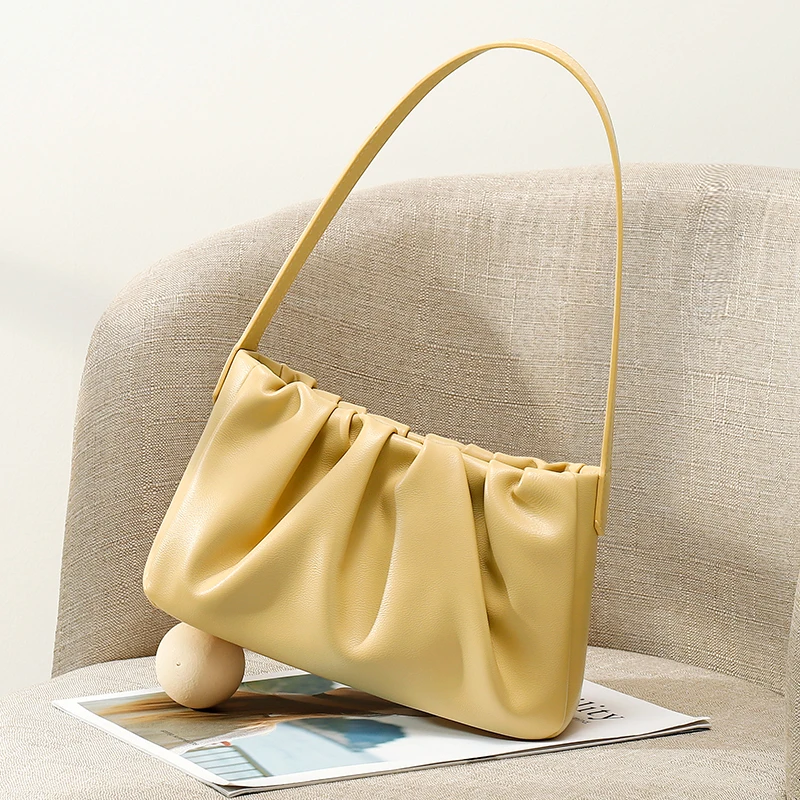 

Women bag summer personality wrinkled cloud bag lightweight fashion chain bag advanced design single shoulder bag messenger bag