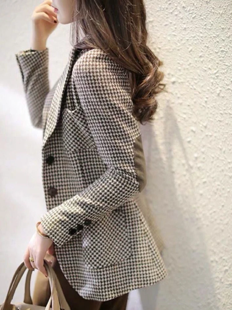 Женский блейзер с карманами яркий дизайнерский клетчатый Ретро Простой