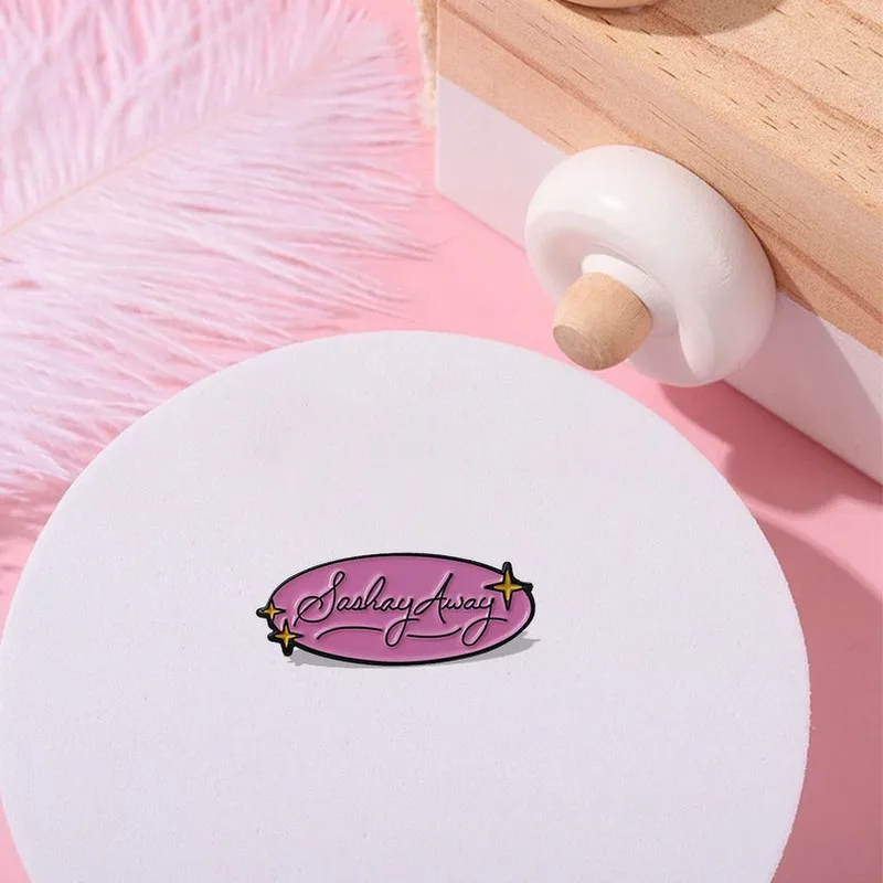 Брошь RuPaul's Drag Race сумка булавка для одежды значок на лацкане Sasha Away мультяшное