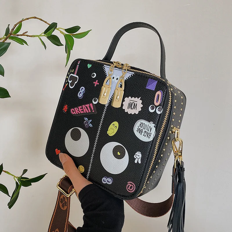 

Cute Cartoon Graffiti Printed PU Leather Crossbody Bags For Women Stylish Rivet Shoulder Bag Ladies Fashion Purses and Handbags