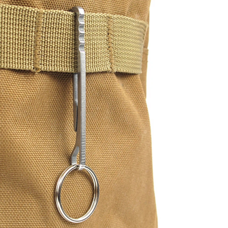 

1Pcs Clip Keychain Hang Snap Clasp Aluminum Carabiner Camp Hook Buckle Climb Outdoor Chain Survive Screw Lock