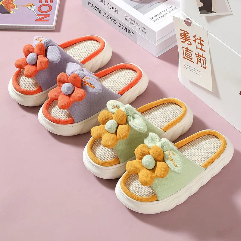 Sweet Cotton Slippers Women Home Thick Bottom Shoes Soft Feelling Stepping on Shit Non-slip Cute Cartoon Flower Slippers Female