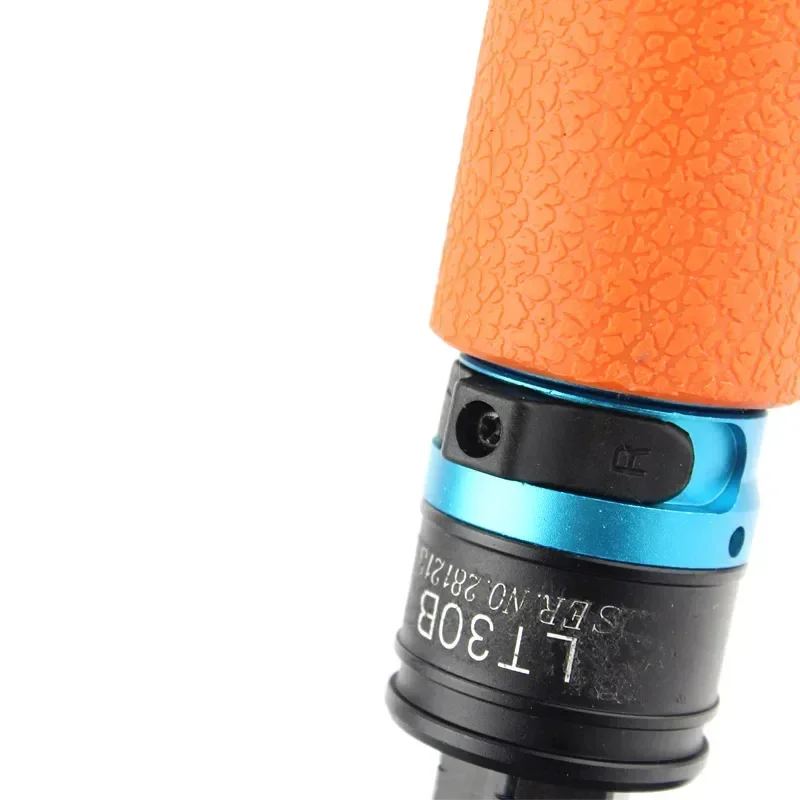 Пневматическая отвертка промышленного класса с фиксированным крутящим моментом