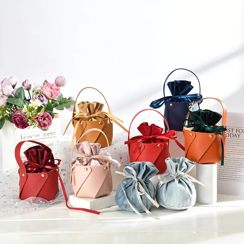 

Leather Portable Small Leather Bucket European-style Return Gift Candy Companion Gift Wedding Bridesmaid Gift Candy Bag