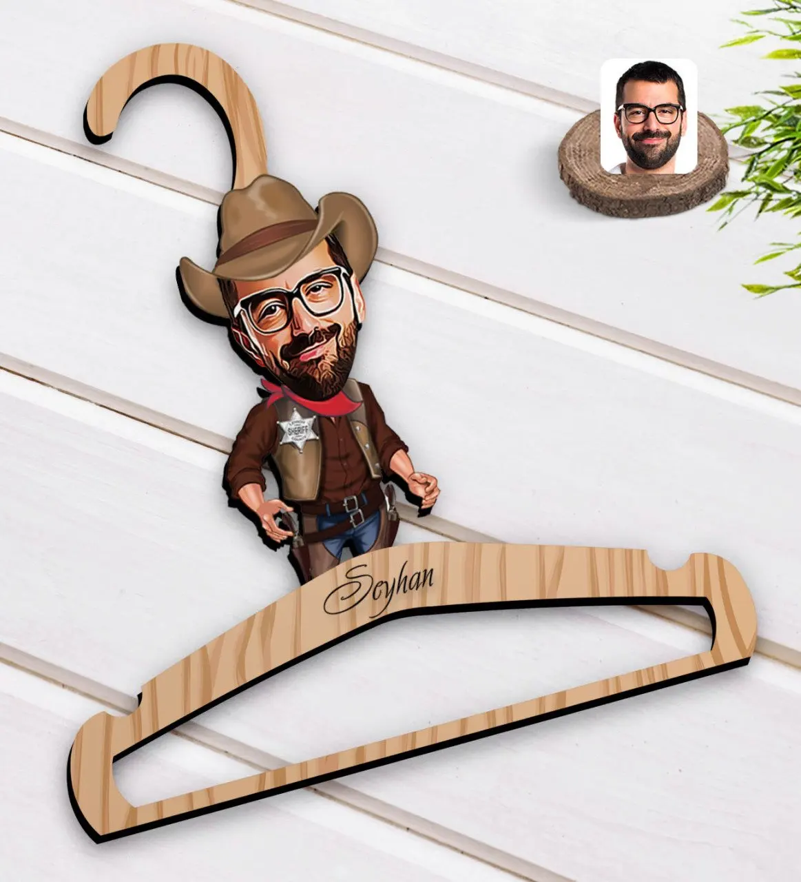 

Персонализированная ковбойская карикатура для деревянного платья ассациона-1