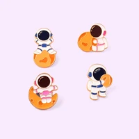 lovely astronaut enamel brooch fashion kids jewelry gift metal badge creative trend clothing bag lapel pin accessories 2022