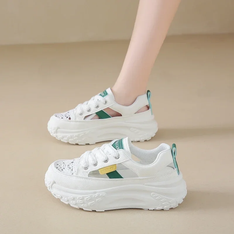 Женские массивные кроссовки кружевная обувь для папы на платформе лето 2024 модная