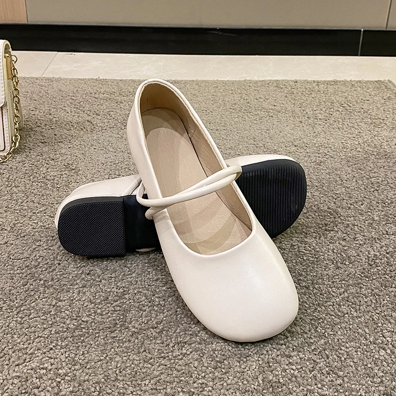 2023 New Women's Loafers Spring Autumn Leather Comfort Flat Slip-On Shoes Sweet Flower Fashion Women's Shoes Zapatos De Mujer