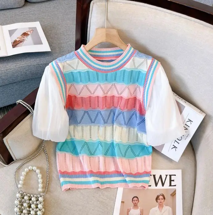 

Трикотажная рубашка с круглым вырезом и контрастными полосками