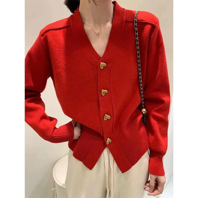 

2022 Autumn New Sweet Peach Heart Buckle Anti-Aging Top Idle Style Knitted Cardigan Coat Sweater Women's Fashionable Outerwear