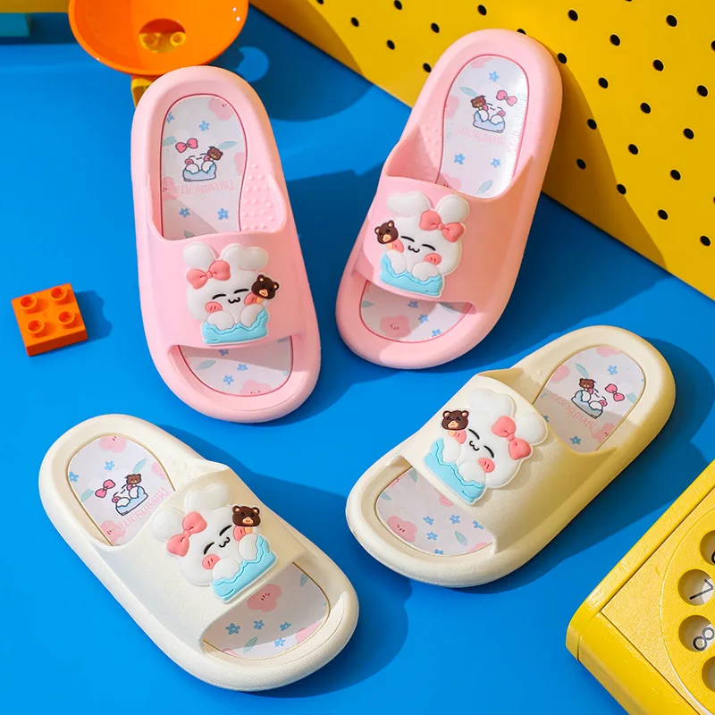 

Kids White Rabbit Cartoon PVC Slippers Hole Shoes Boys Beach Sandals Girls Home Slippers Childrens Baby Garden Shoes Soft Summer