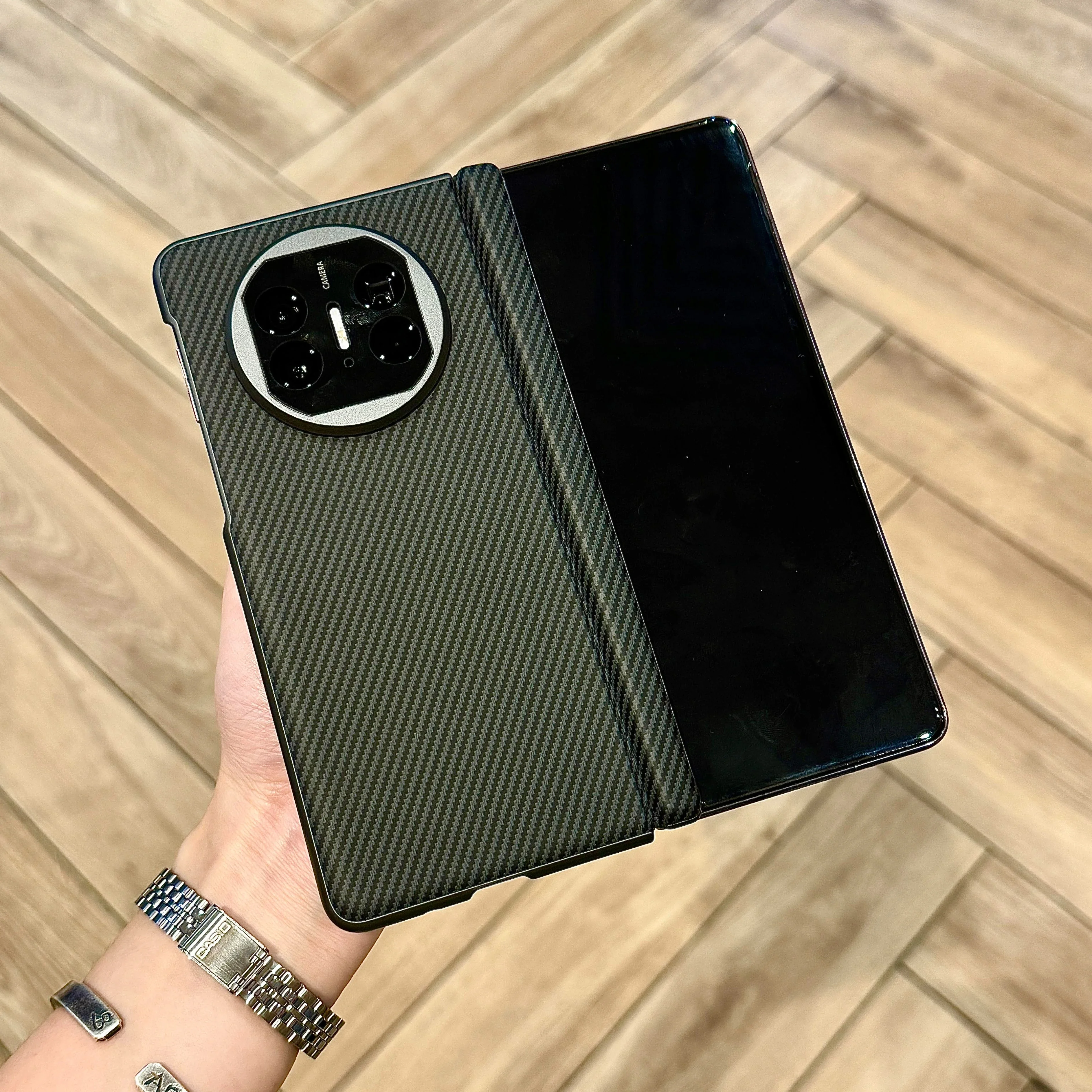 Складной шарнирный чехол с текстурой углеродного волокна для Huawei Mate X3 X5