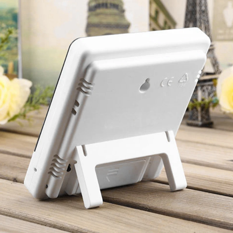 Цифровой ЖК-дисплей для использования в помещении и на открытом воздухе