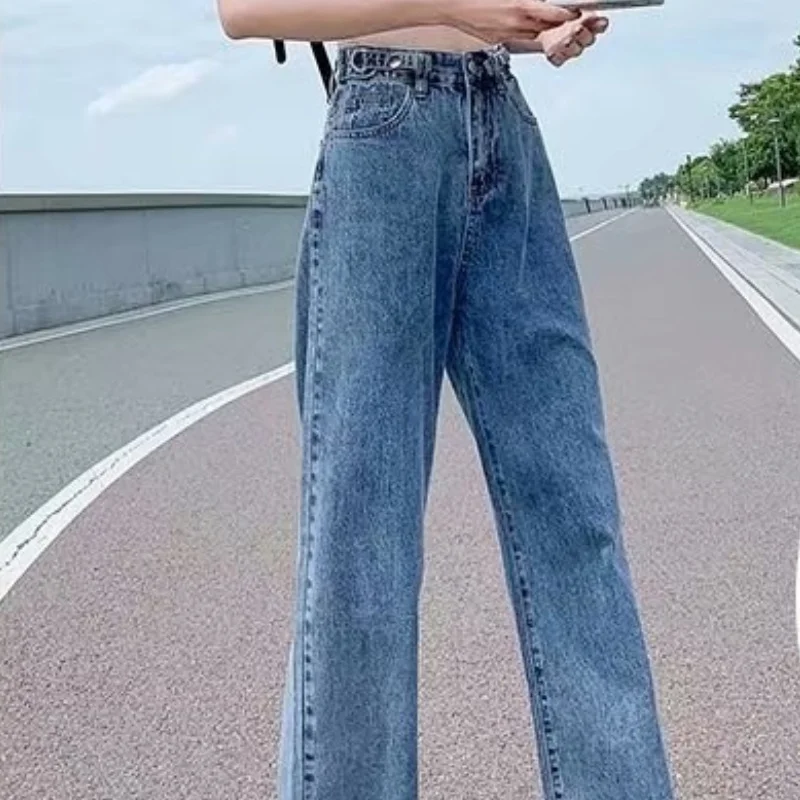 

Plus Size Fashionable Casual Straight Pants Mom Jeans Washed Boyfriend Jeans 2023 High Waist Loose Comfortable Jeans for Women