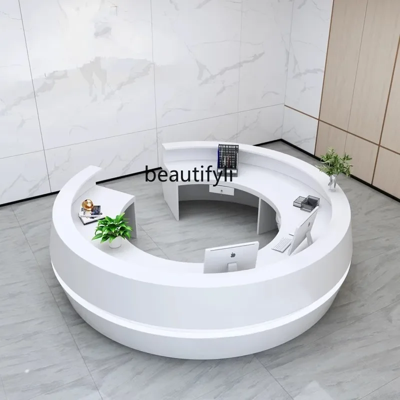 Стойка регистрации с краской круглая дуга компания салон красоты больница