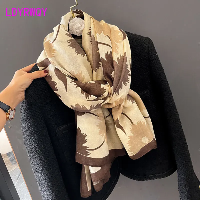 Рисунок 6 - Новинка Осень-зима 2023 новый шарф