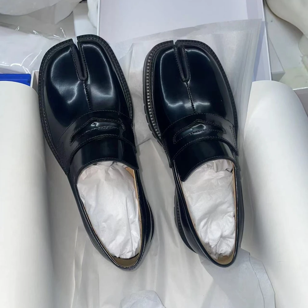 Automne - hiver 2024 euro américain nouvelle semelle épaisse talon Split Toe chaussures en cuir véritable sabot