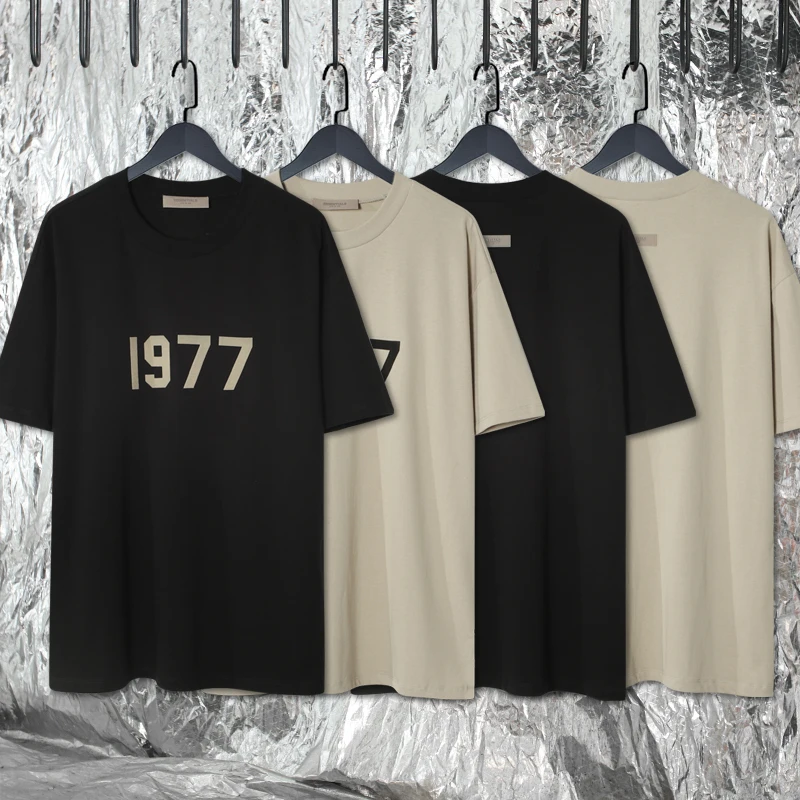 

ESSTENTIALS Top Quality 1977 Flocked T-Shirt 100% Cotton Tee Hip Hop Loose Men Women Short Sleeve T-Shirts Oversized sports Wear